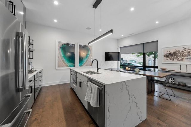 236 Neruda Avenue, 16, Columbus, OH 43215