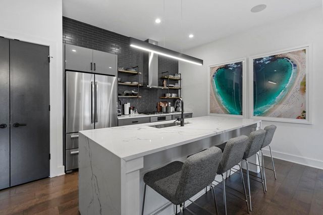 236 Neruda Avenue, 16, Columbus, OH 43215