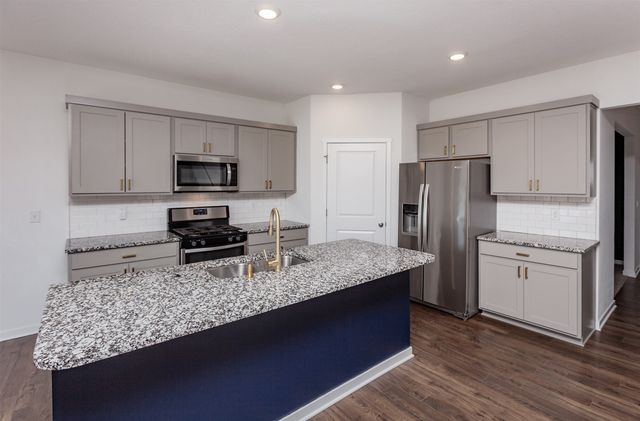 2103 NW Greenwood Street, Ankeny, IA 50023