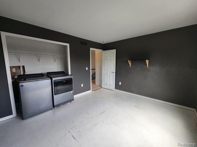 481 Overlook Drive, Oxford Charter Township, MI 48371