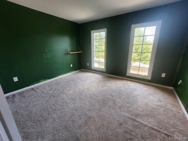 481 Overlook Drive, Oxford Charter Township, MI 48371