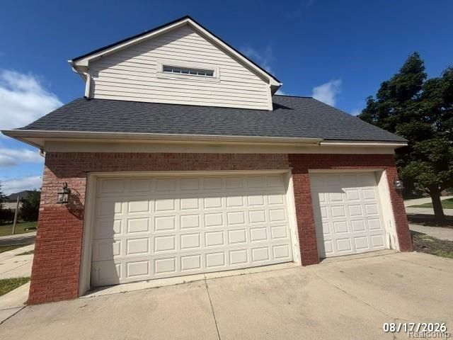 481 Overlook Drive, Oxford Charter Township, MI 48371