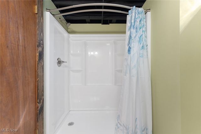 2474 Cardigan Drive, Akron, OH 44333