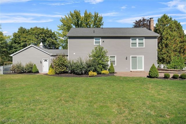 2474 Cardigan Drive, Akron, OH 44333