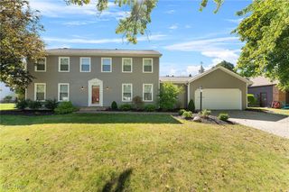 2474 Cardigan Drive, Akron, OH 44333