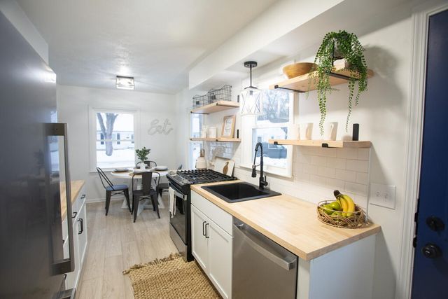 1452 Edward Avenue Se, City Of Grand Rapids, MI 49507