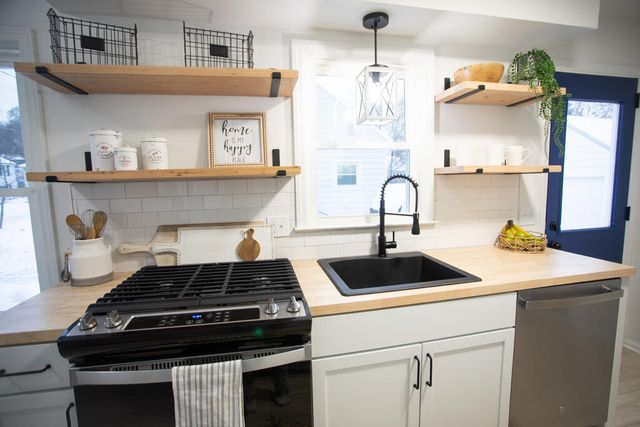 1452 Edward Avenue Se, City Of Grand Rapids, MI 49507