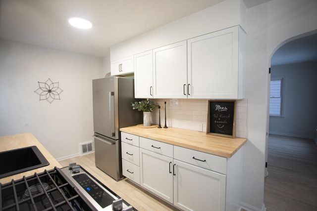 1452 Edward Avenue Se, City Of Grand Rapids, MI 49507