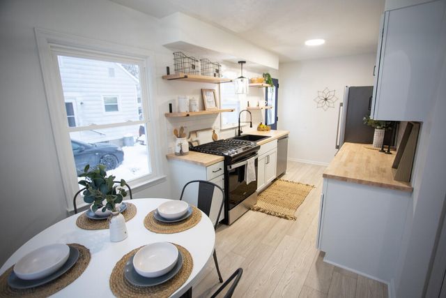 1452 Edward Avenue Se, City Of Grand Rapids, MI 49507