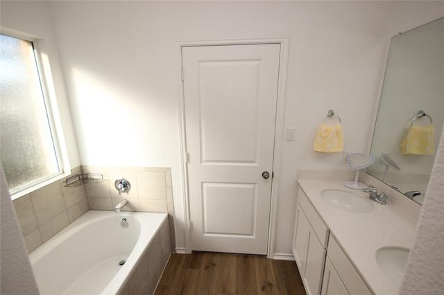 170 Maravillas BND, Bastrop, TX 78602