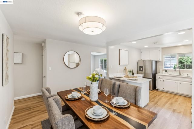 1684 Ramblewood Way, Pleasanton, CA 94566