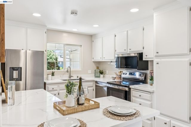1684 Ramblewood Way, Pleasanton, CA 94566