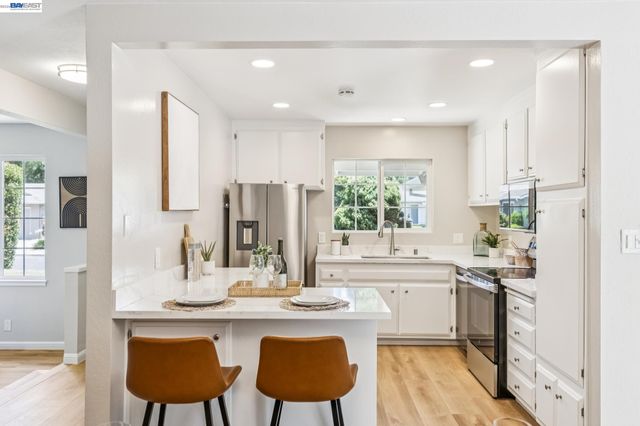 1684 Ramblewood Way, Pleasanton, CA 94566