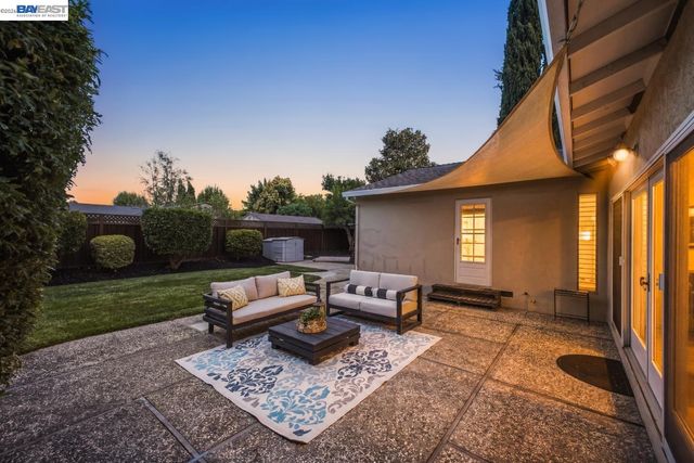 1684 Ramblewood Way, Pleasanton, CA 94566