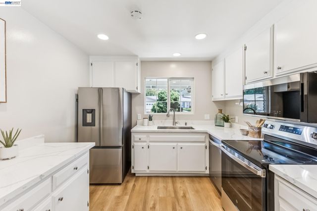 1684 Ramblewood Way, Pleasanton, CA 94566