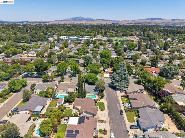 1684 Ramblewood Way, Pleasanton, CA 94566