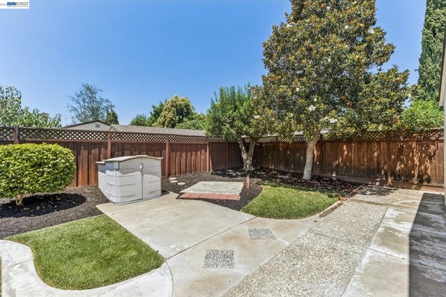 1684 Ramblewood Way, Pleasanton, CA 94566