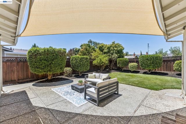 1684 Ramblewood Way, Pleasanton, CA 94566
