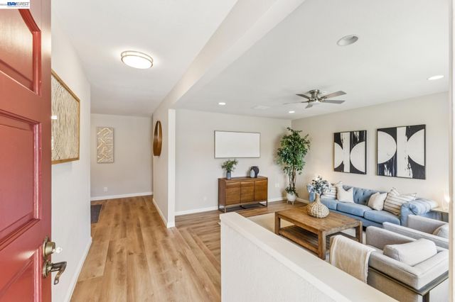 1684 Ramblewood Way, Pleasanton, CA 94566