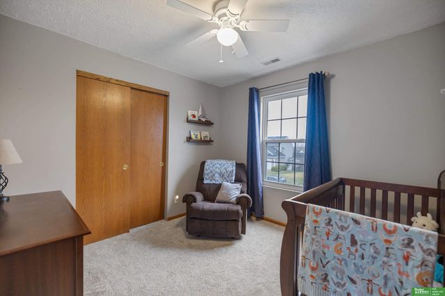 14819 Sprague Street, Omaha, NE 68116