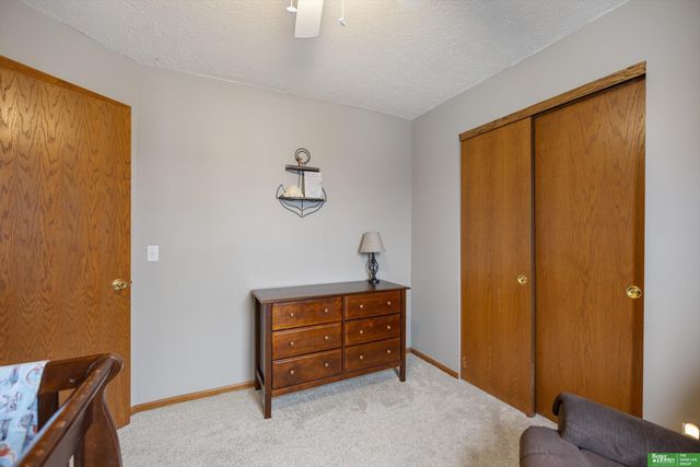 14819 Sprague Street, Omaha, NE 68116