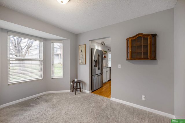 14819 Sprague Street, Omaha, NE 68116