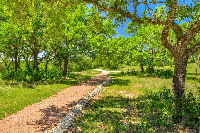 8417 Lakewood Ridge CV, Austin, TX 78738
