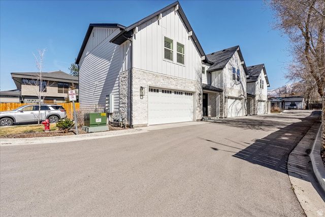 785 E AMARA PL, Millcreek, UT 84106