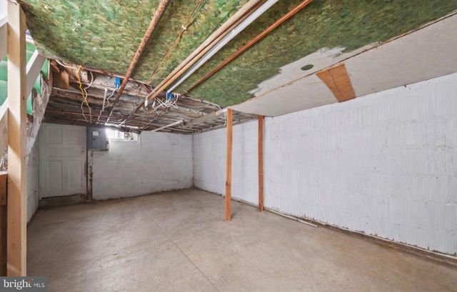 2845 N CONSTITUTION RD, Camden, NJ 08104