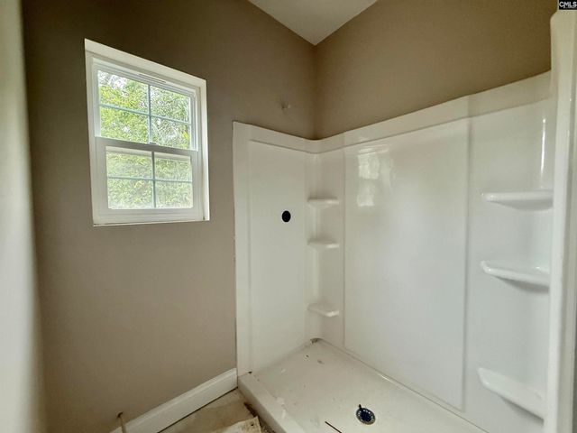735 Lexington Ave, Cayce, SC 29033