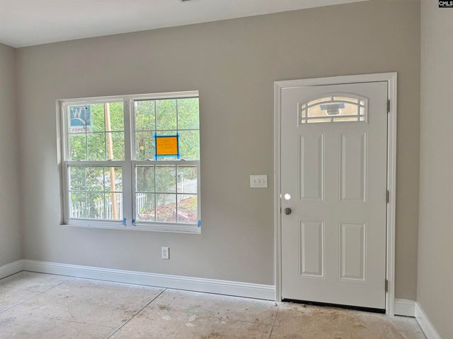 735 Lexington Ave, Cayce, SC 29033