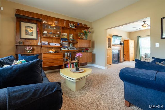 625 Longfellow Drive, O'fallon, IL 62269