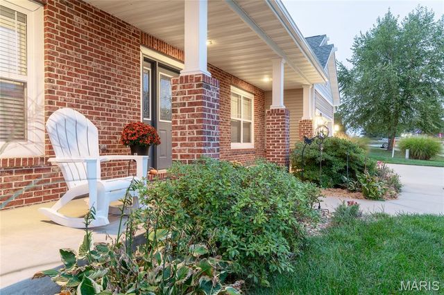 625 Longfellow Drive, O'fallon, IL 62269