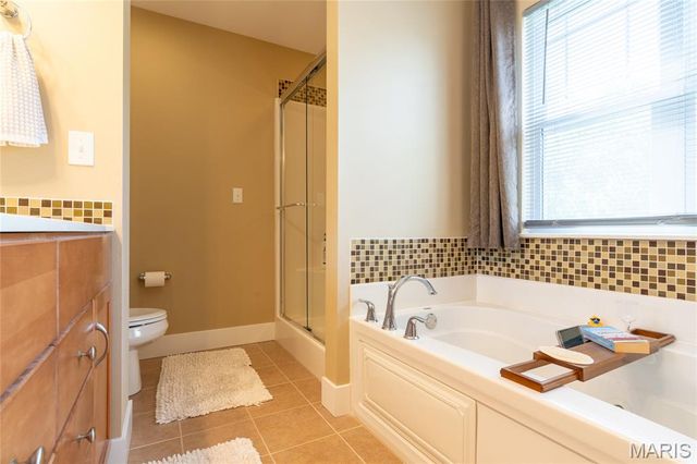 625 Longfellow Drive, O'fallon, IL 62269