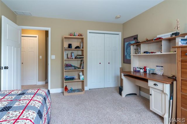 625 Longfellow Drive, O'fallon, IL 62269