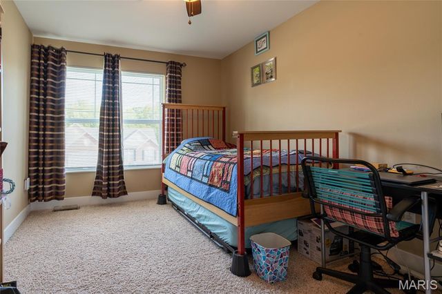 625 Longfellow Drive, O'fallon, IL 62269