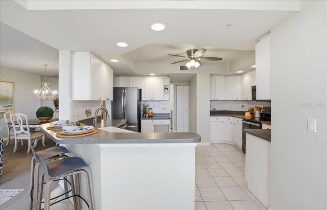 670 ISLAND WAY 501, Clearwater Beach, FL 33767