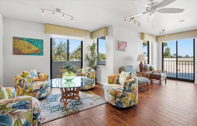 670 ISLAND WAY 501, Clearwater Beach, FL 33767