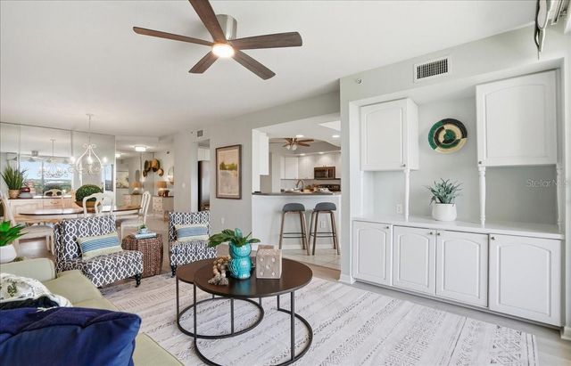 670 ISLAND WAY 501, Clearwater Beach, FL 33767