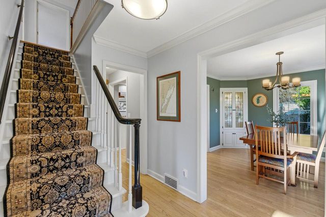 514 E Community PLACE, Milwaukee, WI 53217