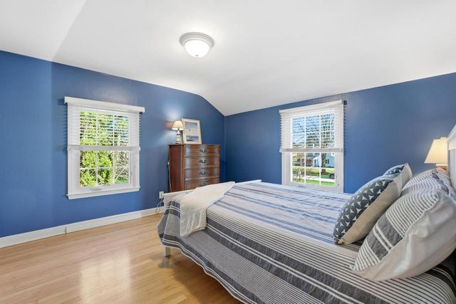 514 E Community PLACE, Milwaukee, WI 53217