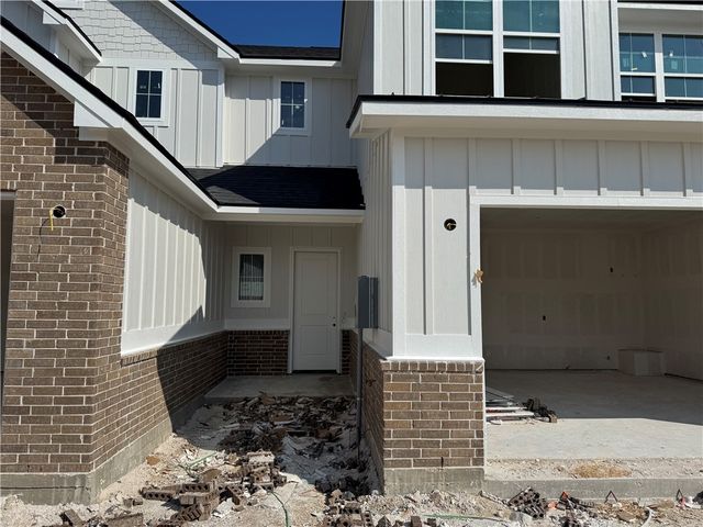 2561 Leyla Lane, College Station, TX 77845