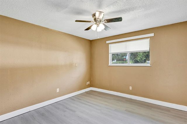 5879 NW 1ST STREET, Ocala, FL 34482