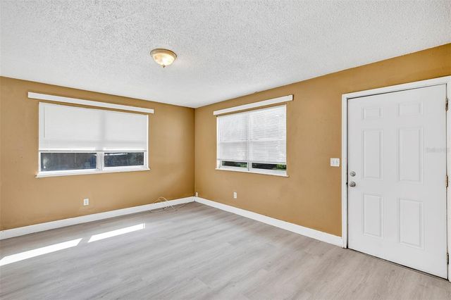 5879 NW 1ST STREET, Ocala, FL 34482
