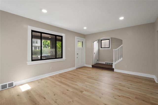 3400 Allendale Street, Sheraden, PA 15204