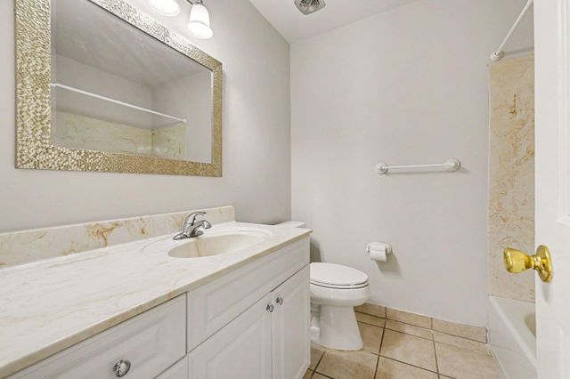 1035 Dominion Drive, Hanahan, SC 29410