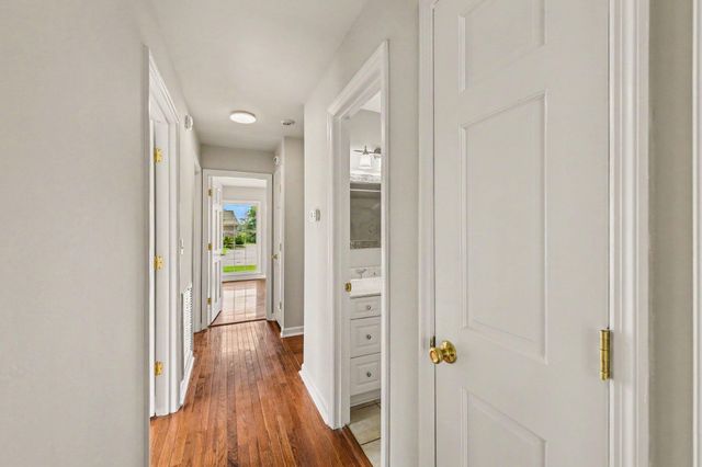 1035 Dominion Drive, Hanahan, SC 29410