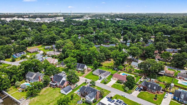 1035 Dominion Drive, Hanahan, SC 29410