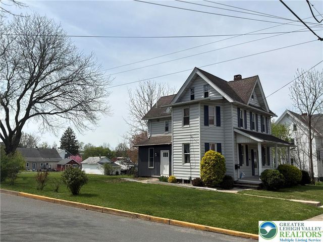 504 Fairview Street, Coopersburg Boro, PA 18036