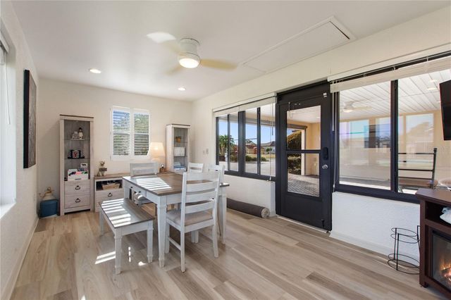 561 MEANDERING WAY, Polk City, FL 33868